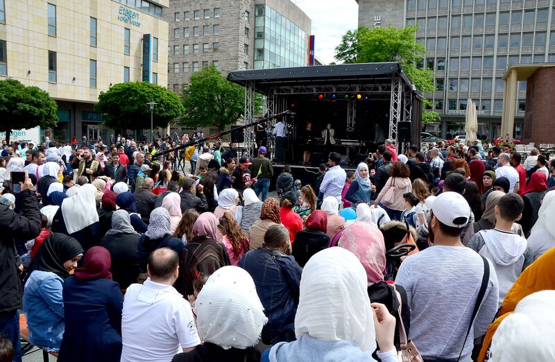 Zahllose Besucher folgten dem rund siebenstündigen Bühnenprogramm. Foto: AWO Essen